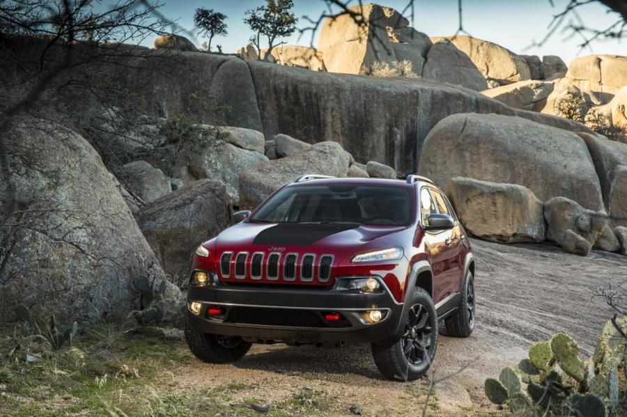 Jeep Cherokee 2014 года  (фото 43 из 88)